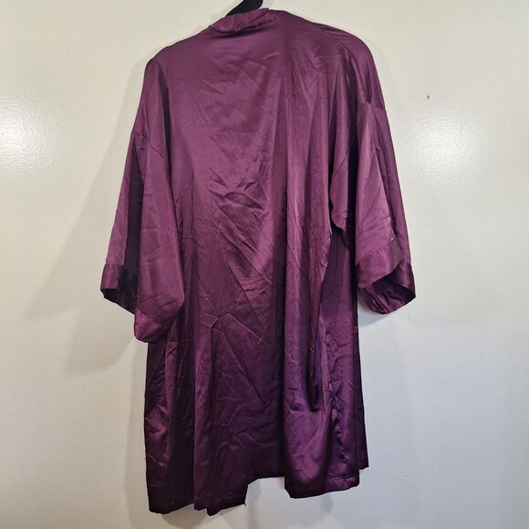 Victoria's Secret purple satin robe size XS - Picture 2 of 3